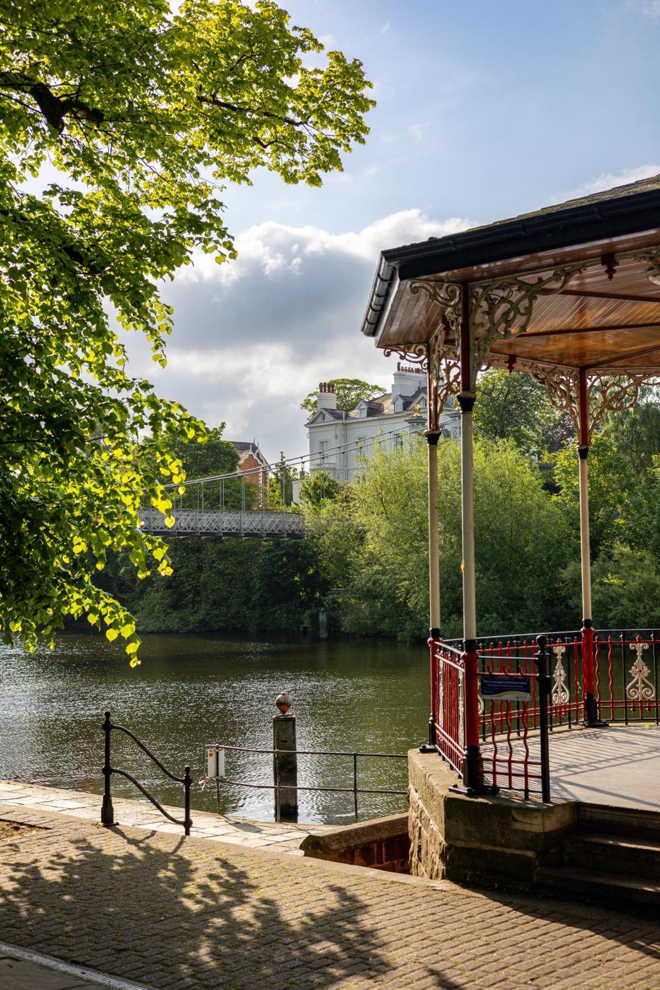 Insta-Worthy Loft On Historic Chester Rows, Sleeps 4 & Free Parking Экстерьер фото