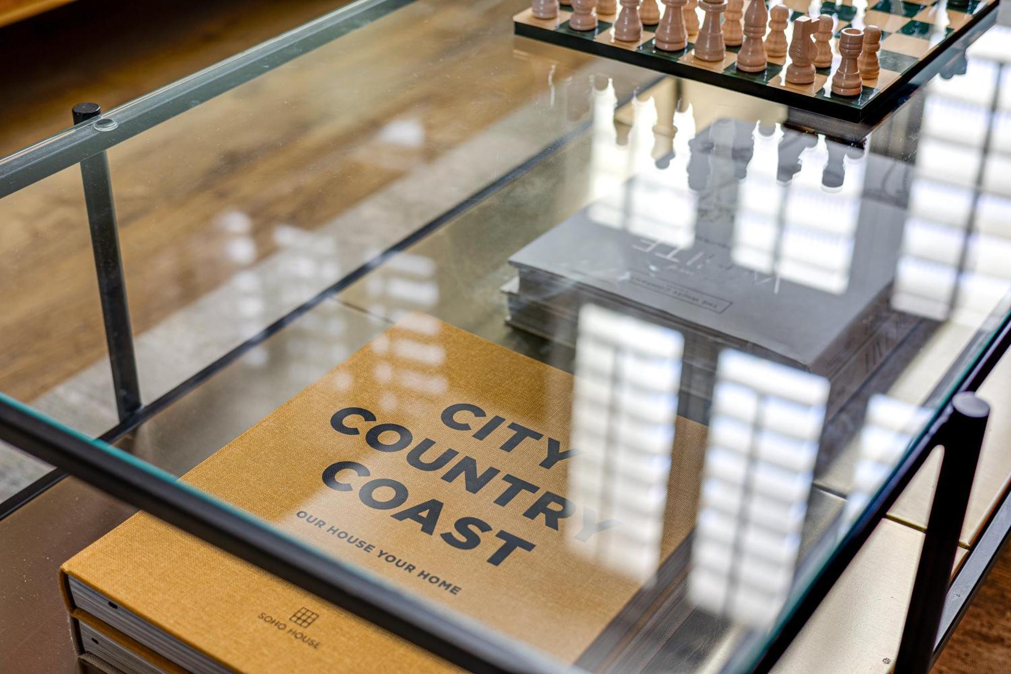 Insta-Worthy Loft On Historic Chester Rows, Sleeps 4 & Free Parking Экстерьер фото