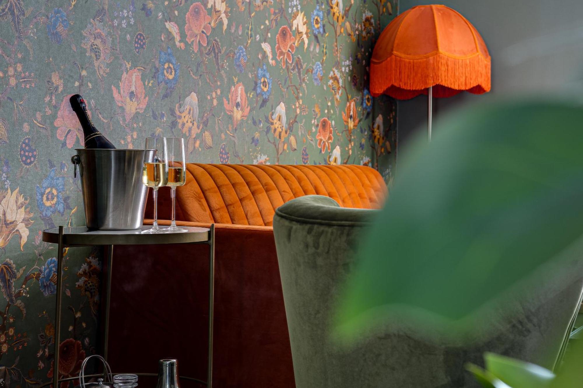 Insta-Worthy Loft On Historic Chester Rows, Sleeps 4 & Free Parking Экстерьер фото