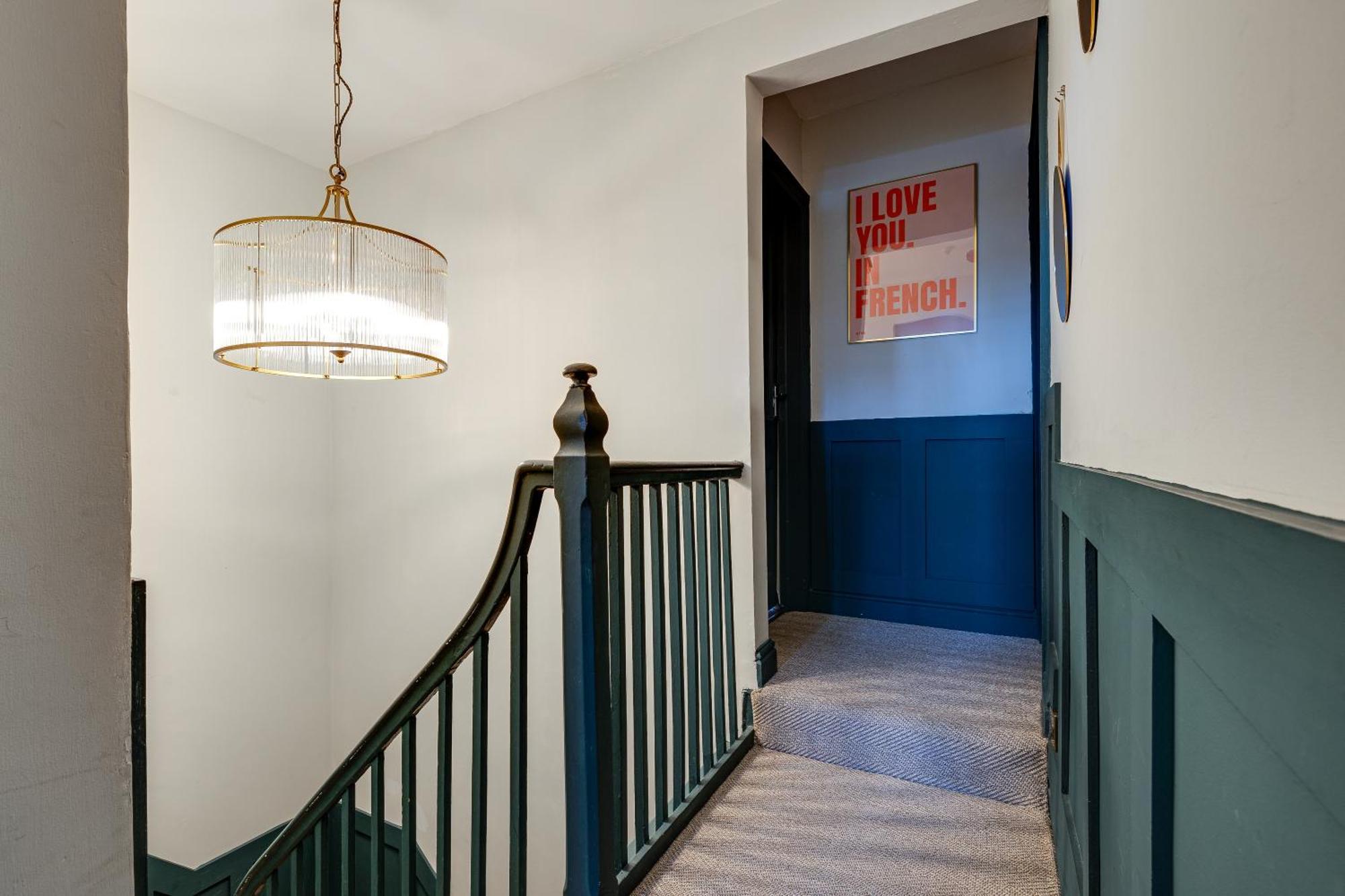 Insta-Worthy Loft On Historic Chester Rows, Sleeps 4 & Free Parking Экстерьер фото