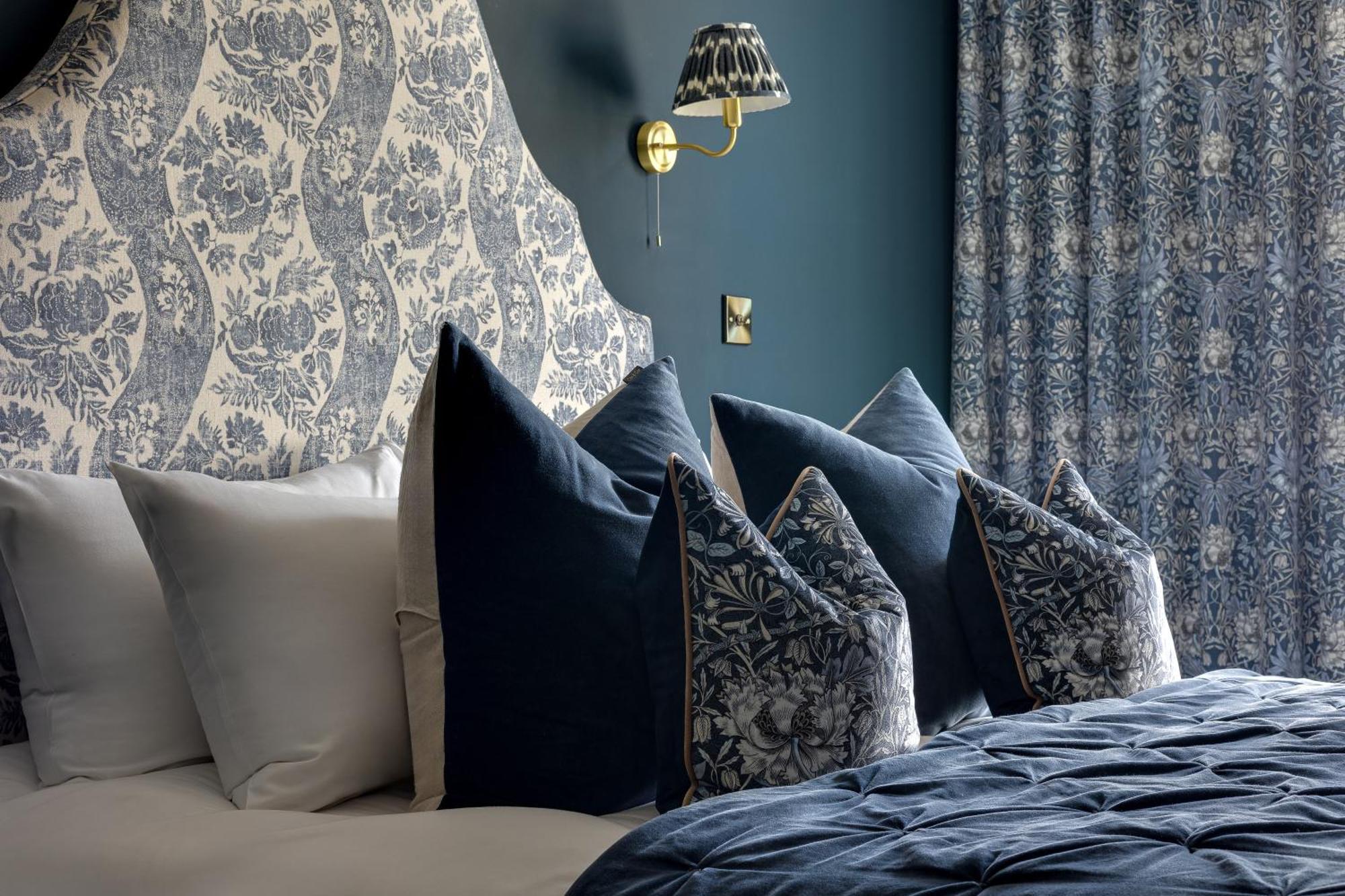 Insta-Worthy Loft On Historic Chester Rows, Sleeps 4 & Free Parking Экстерьер фото