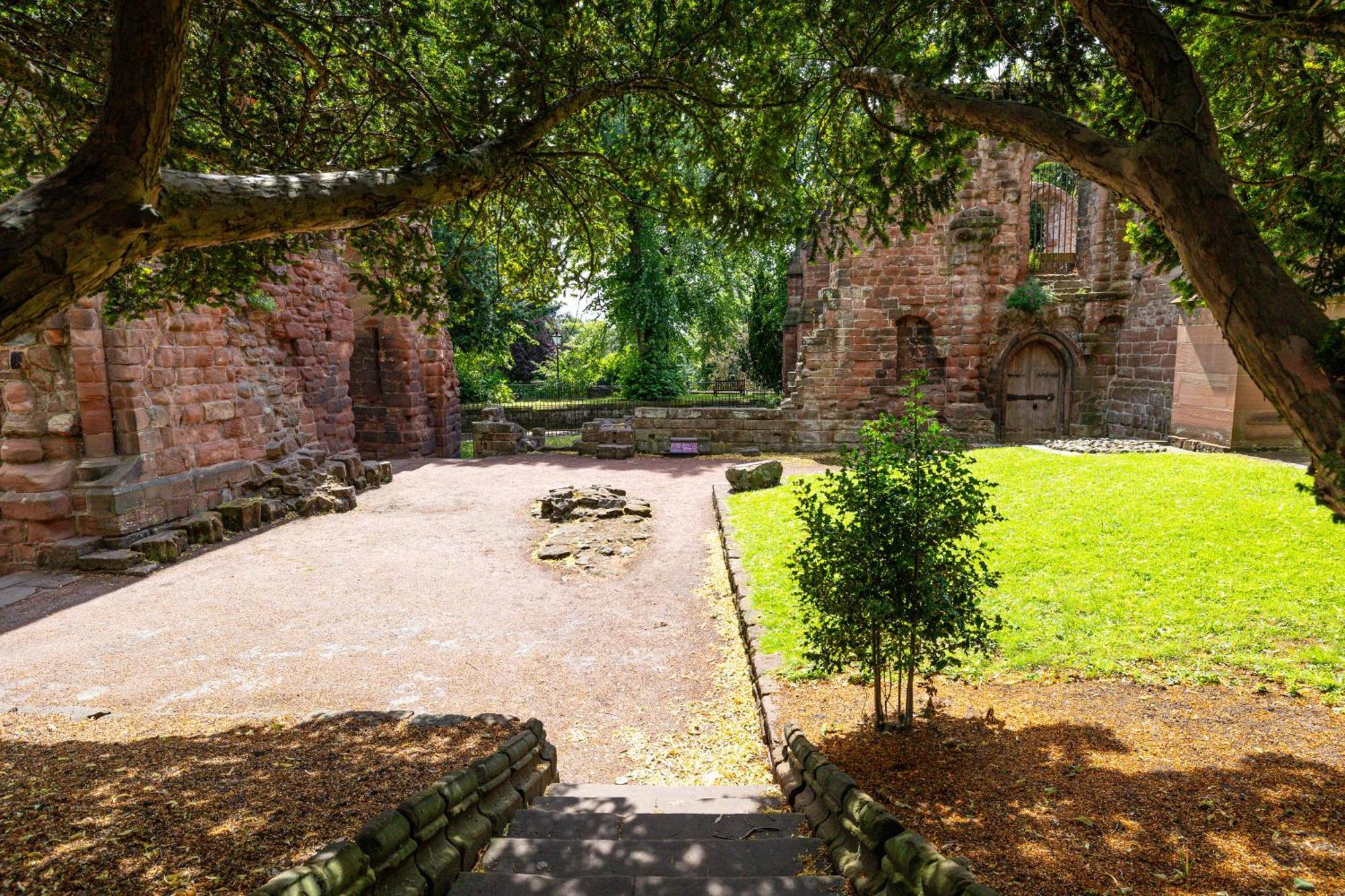 Insta-Worthy Loft On Historic Chester Rows, Sleeps 4 & Free Parking Экстерьер фото