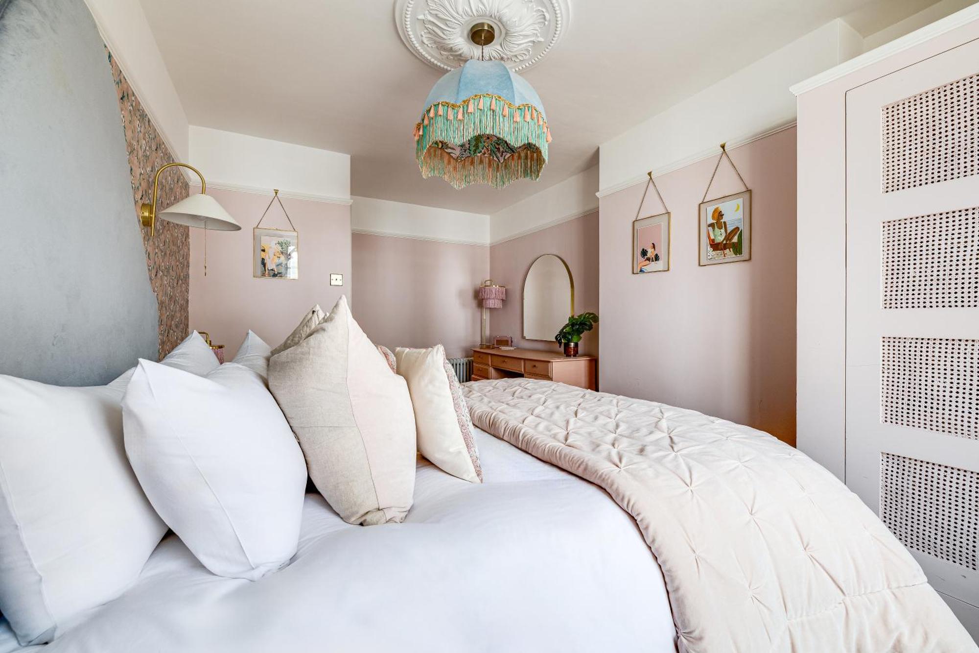 Insta-Worthy Loft On Historic Chester Rows, Sleeps 4 & Free Parking Экстерьер фото
